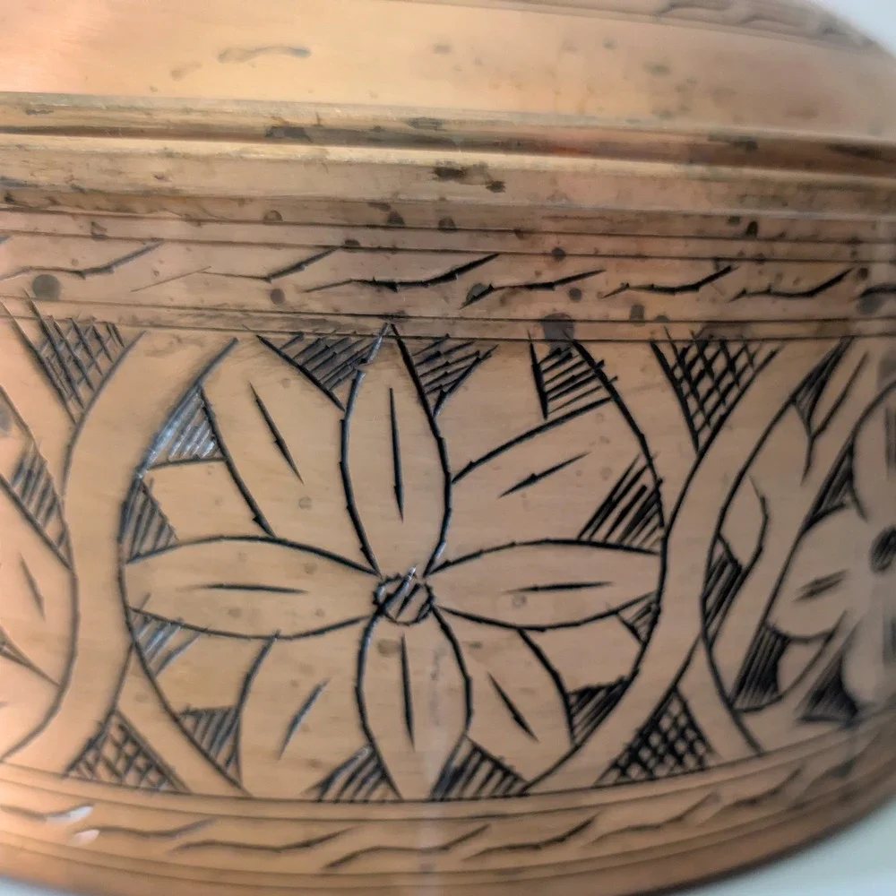 Vintage Vissmarta Hand Hammered Copper Pot Etched Floral Brass Handles Lid 9.5